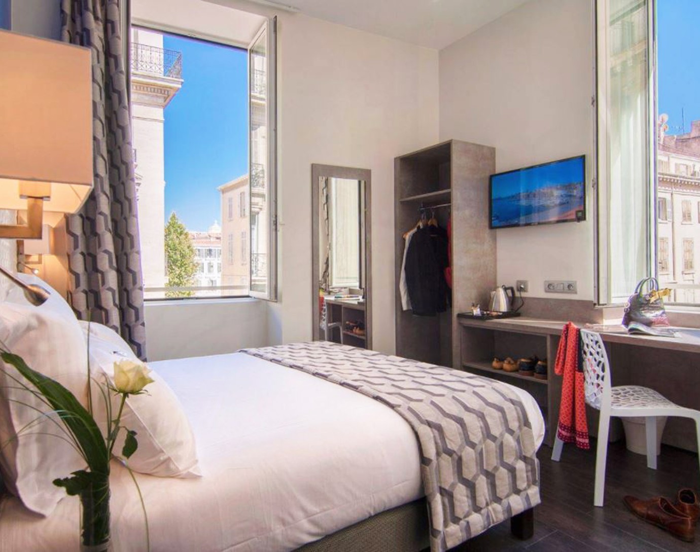 Hotel Carre Vieux Port Marseille